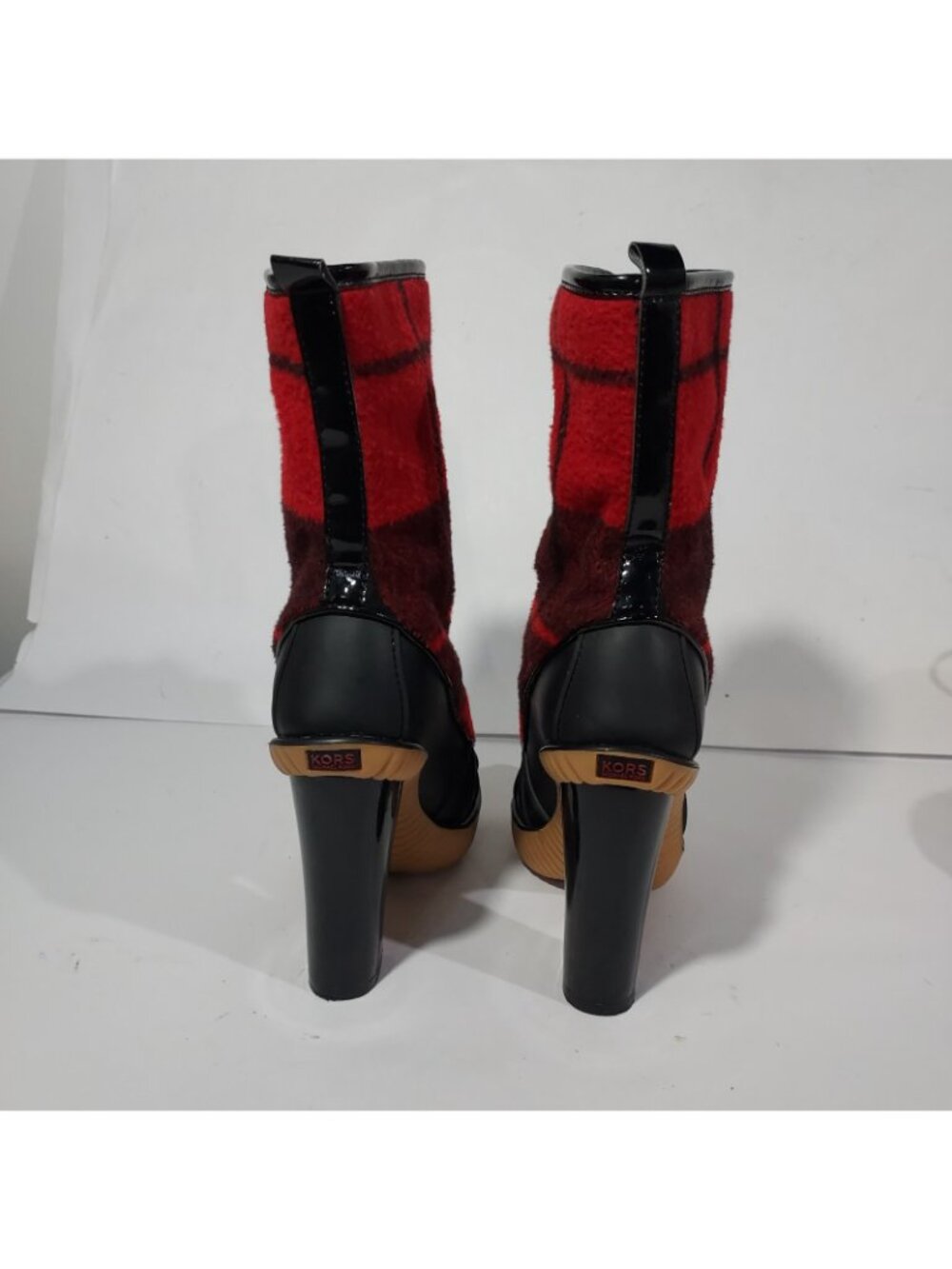 Michael Kors Red Buffalo Plaid, Rubber Duck Sole Boots Groovy USA size 7 - Picture 4 of 9